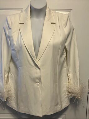 Hazel Boutique Sz Medium Ivory Feather-Cuff Single-Breasted Blazer Jacket Womens